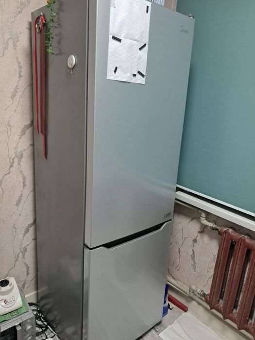Холодильник Midea Б/у