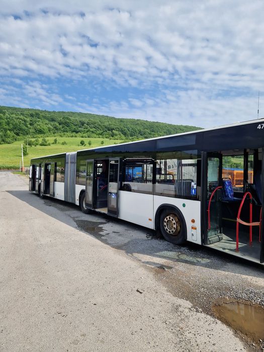 Autobuz MAN articulat