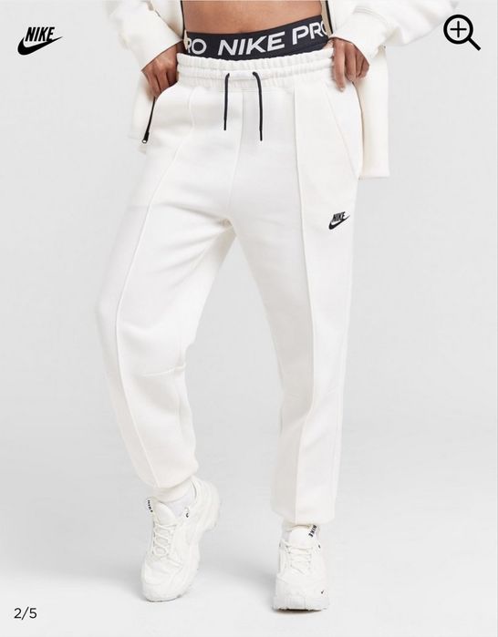 Nike Tech Fleece оригинален екип XS размер