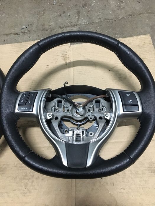 Volan Toyota Yaris. 2012-2019