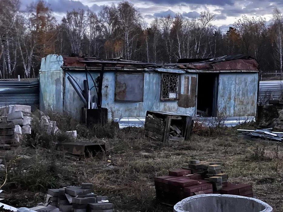 продам железный вагончик