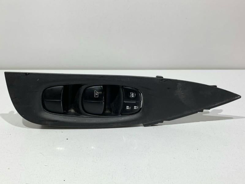 Butoane comanda geamuri electrice stanga fata Nissan X-Trail 3 T32 809