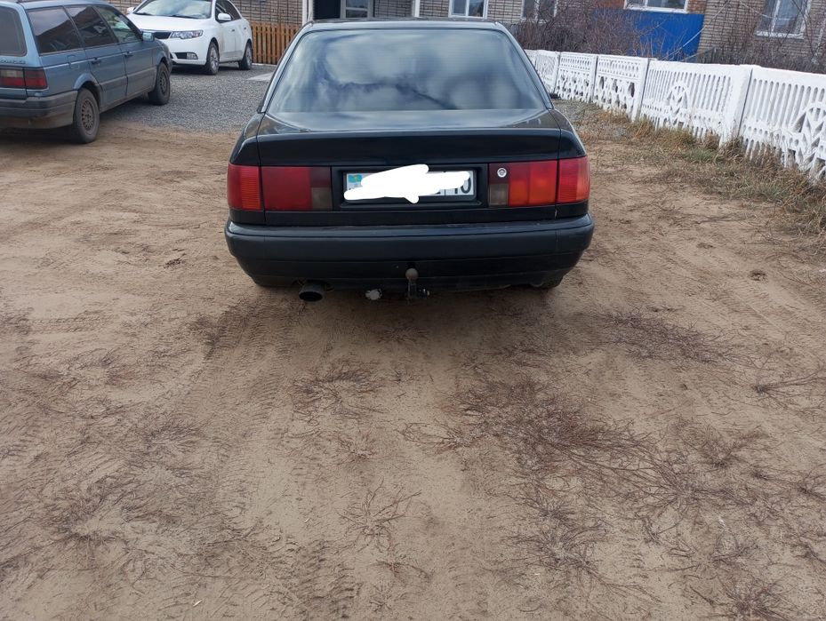 Продам Ауди 100 .