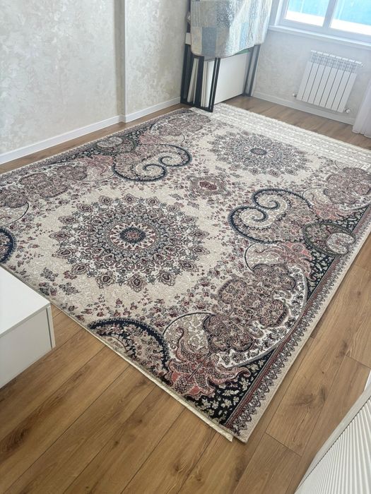 Иранский ковёр шерстянной