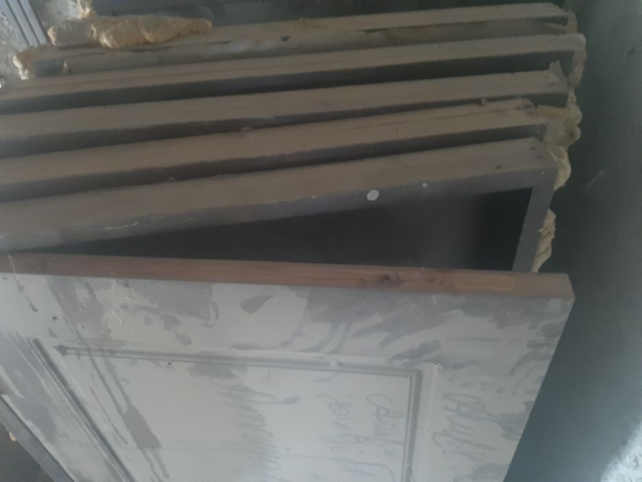 Mdf eshikla sotiladi