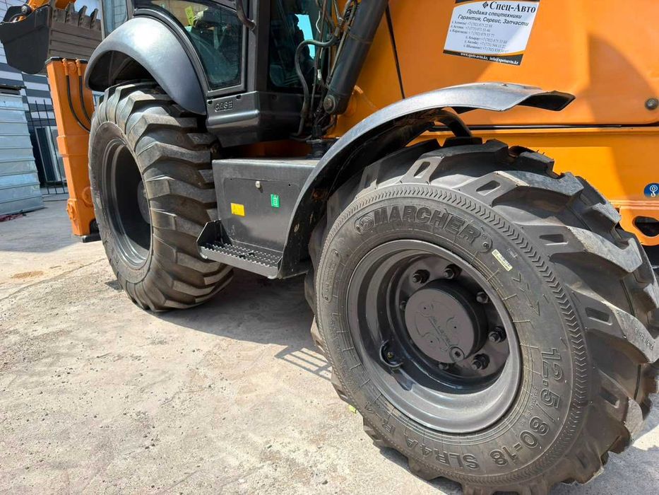 Экскаватор-погрузчик CASE 570 SV (в хорошем состоянии)