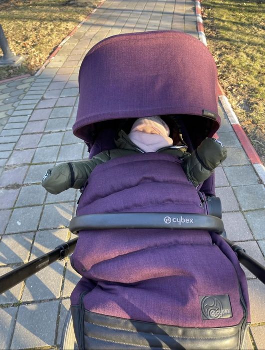 Vând cărucior Cybex Priam 3+landou+sac de iarna