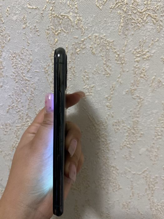 iPhone 11 pro сатылады