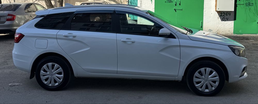 Лада веста в родном окрасе 2018 год