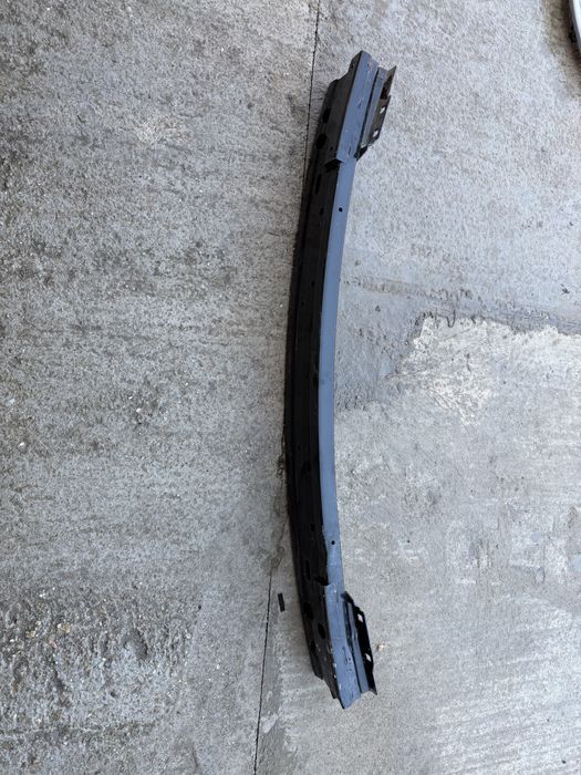 Armatura bara fata Duster 3