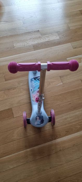 Tricicleta Frozen 2 cu 3 roti