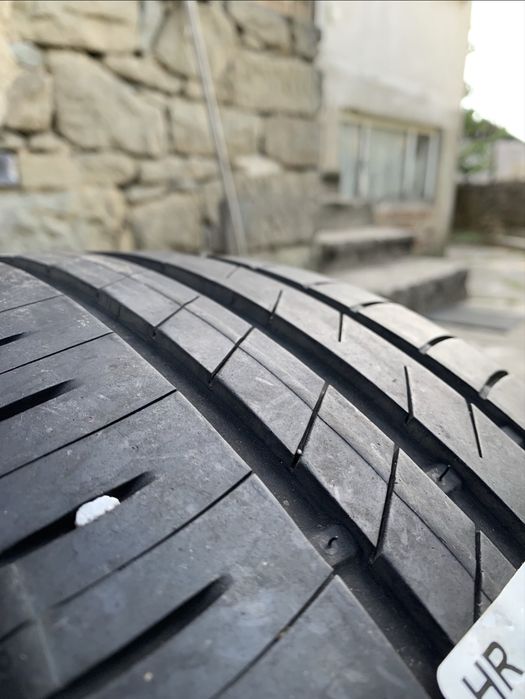 4бр. Летни  гуми  Goodyear Efficient Grip Performance ДОТ 22 195/40R17.