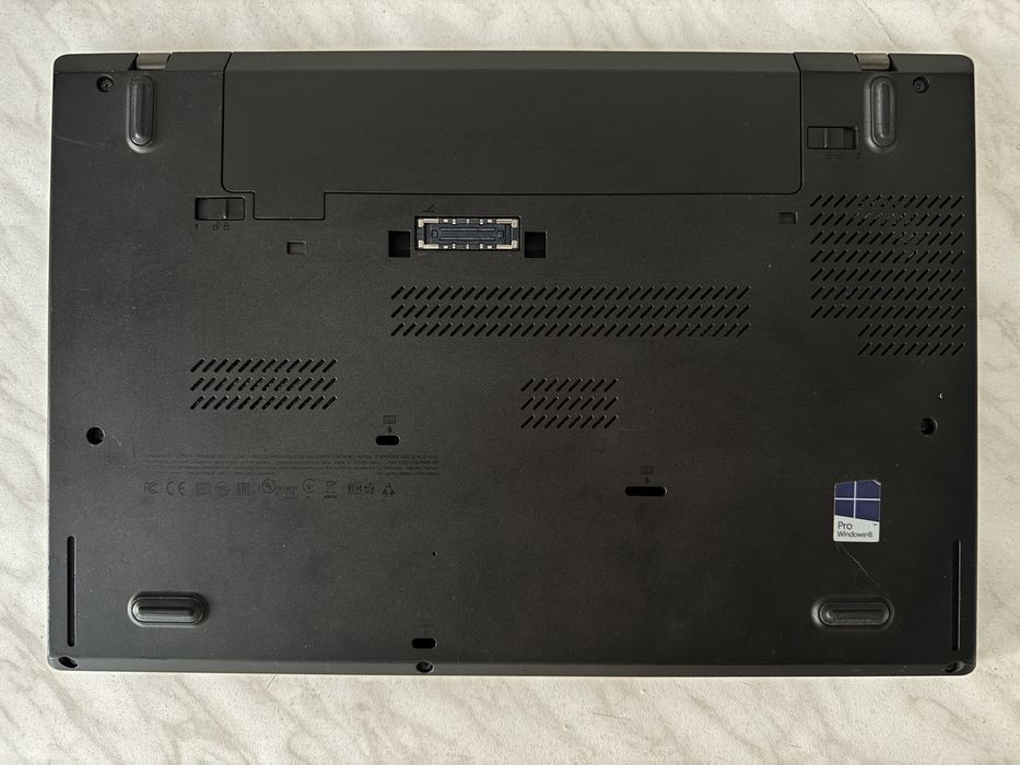 Lenovo ThinkPad T450/ Intel i5/ 8GB RAM/ 256GB SSD