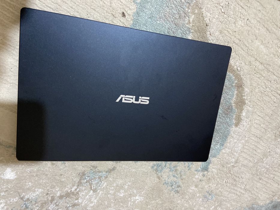 Asus стильный новом