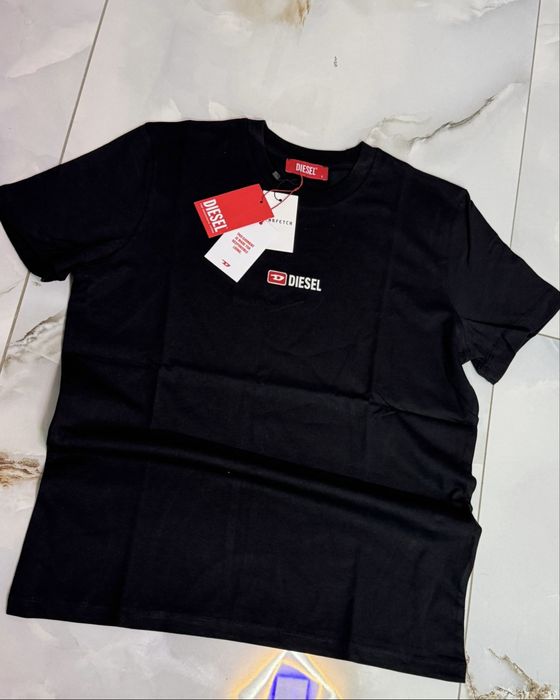 Tricou boss/armani/mncl