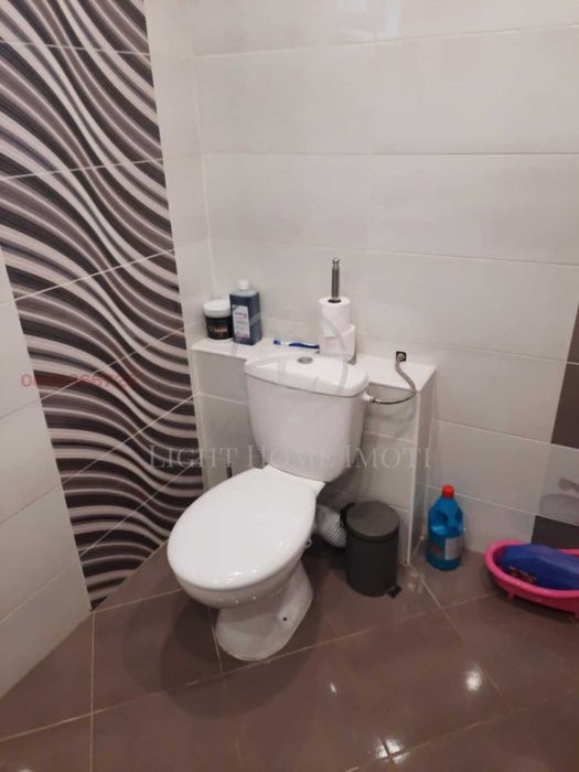 Реф. 2363 Двуетажна Обзаведена Къща / Брестник