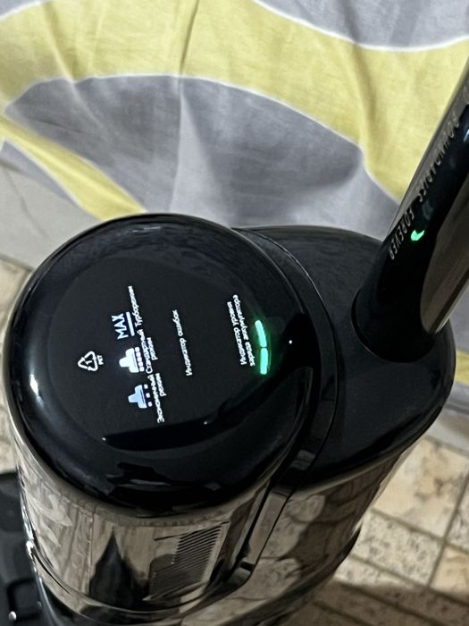 Вертикальный пылесос Trouver K20 Flex Reach