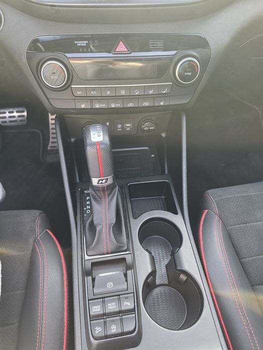 Vând Hyundai Tucson N -LINE