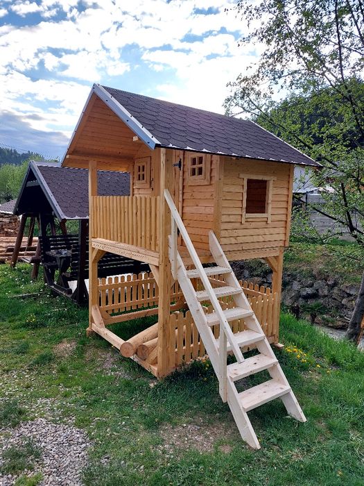 Mobilier rustic de grădină