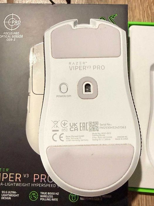 Vând Razer Viper V3 Pro White Edition, complet nou