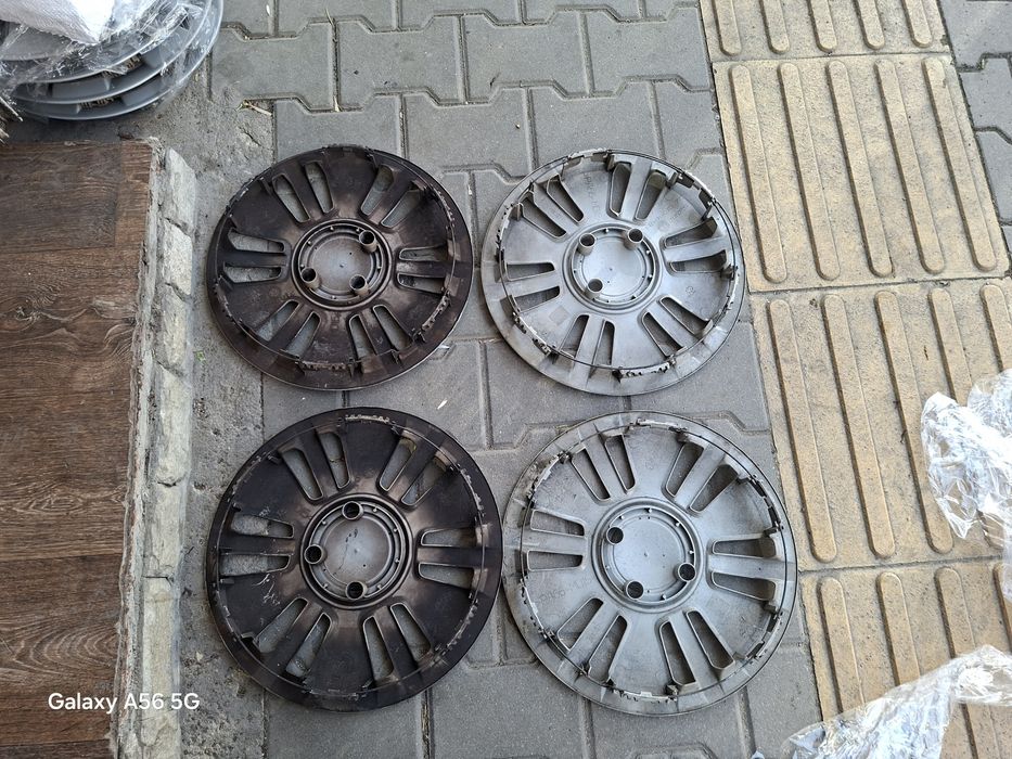 Оригинални тасове VW /13/15цола единични бройки