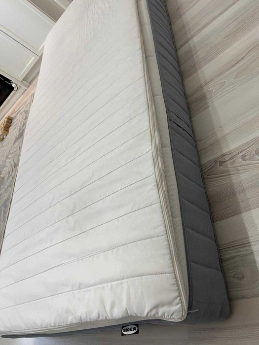 Vand Saltea Ikea 90x200 + Somiera + Topper - Ca noua !