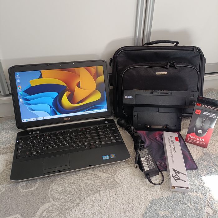 DELL  Latitude| 15.6 | SSD-128GB | Windows 10 | Intel Core i 7 |