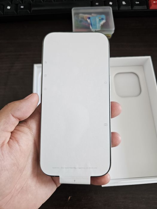 Iphone 16 pro серый