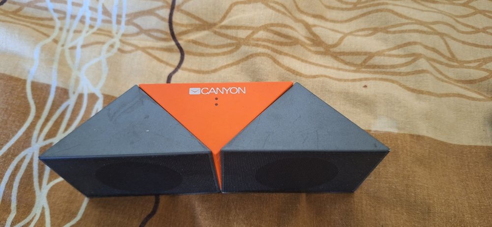 Canyon трансформираща Bluetooth колонка – въртяща се конструкция