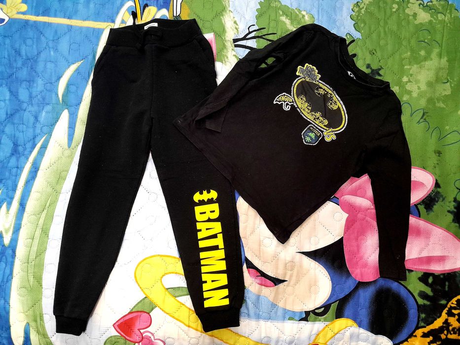 Всичко по 3 евро,много дрехи 122-128 размер