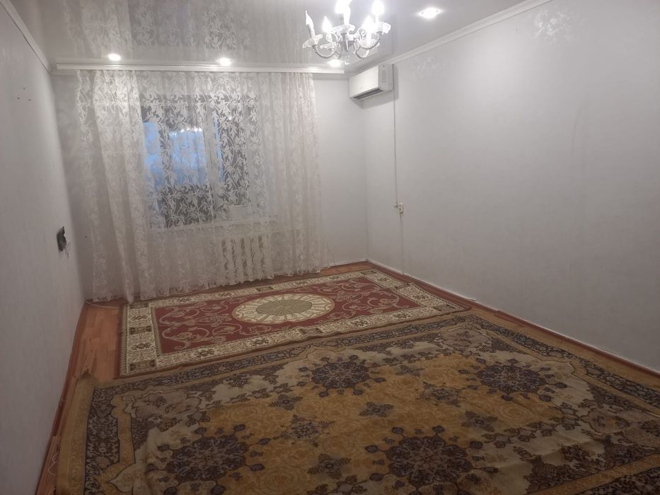 Срочно продам 1 ком квартиру 4 микрн.
