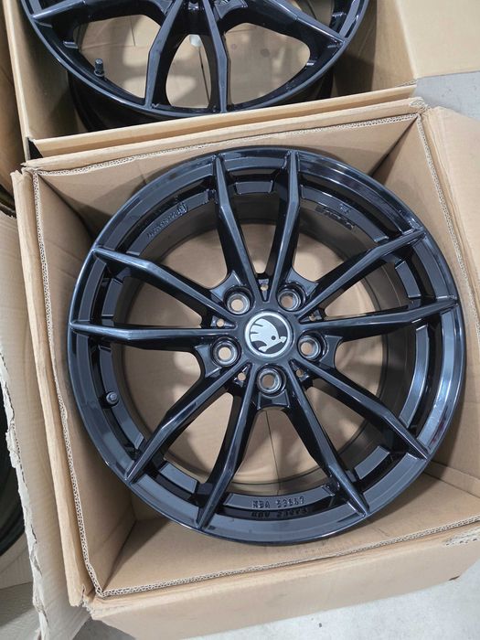 Jante 17 Skoda Octavia Superb VW Golf 5,6,7,8 Seat Leon 7.5J et51 57.1 5x112
