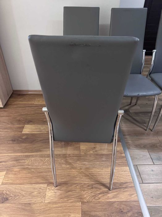 Комплект трапезни столове - 4бр