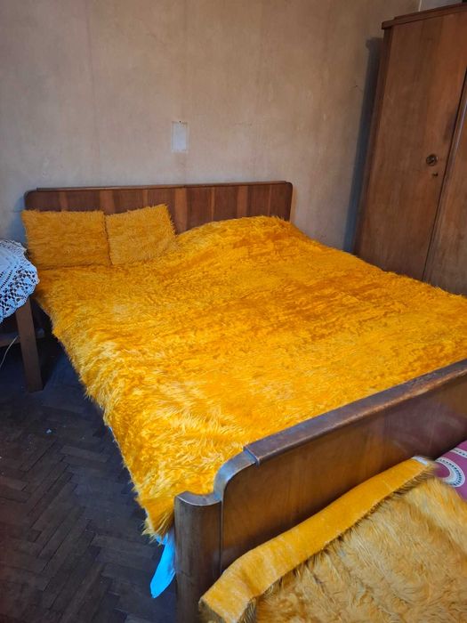 Секция, гардероб и спалня комплект