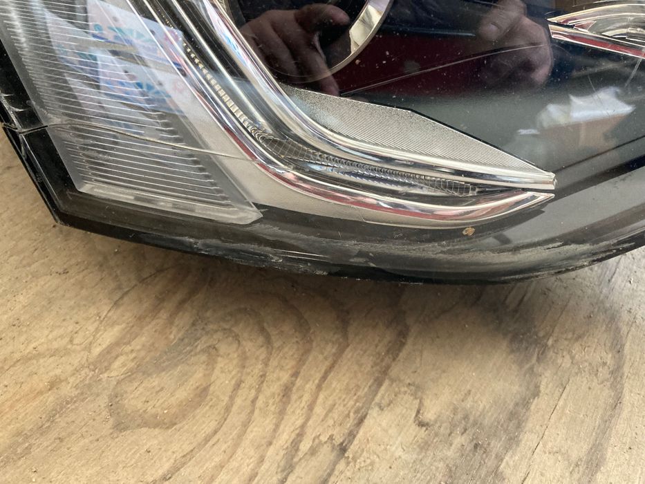 Десен фар за Audi A5.Би-ксенон Фейслифт. 12-16.