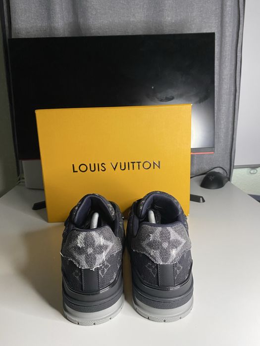 Мъжки обувки Louis Vuitton trainers