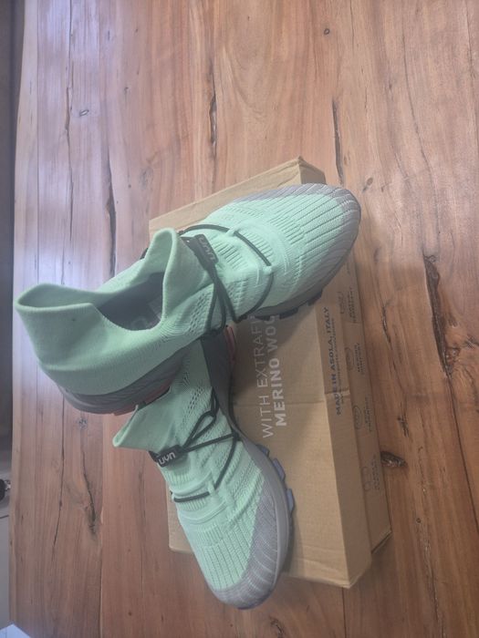 UYN маратонки с Мериносова вълна 39 номер