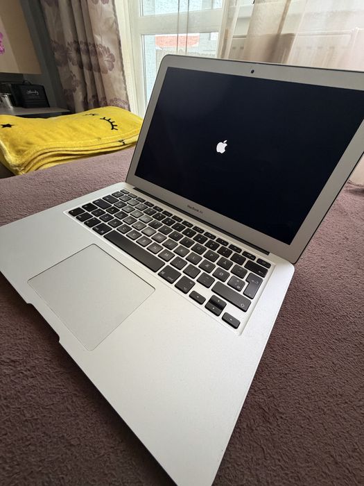 Macbook Air 13 Inch