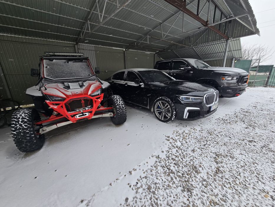 Vând polaris rzr pro xp 4x4 Reductor  mic mare buggy ssv utv offroad diferențial blocabil servo muzică cabină închisă incălzire ștergătoare  trolii