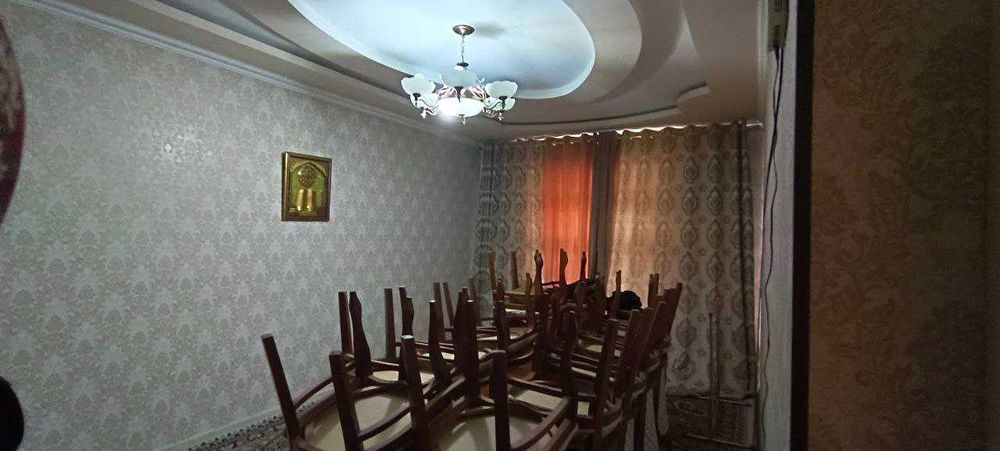 Uy sotiladi Oltintepadan 3 sotik 8 ta hona 2 etajni