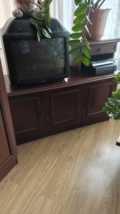 Продам стенку для зала