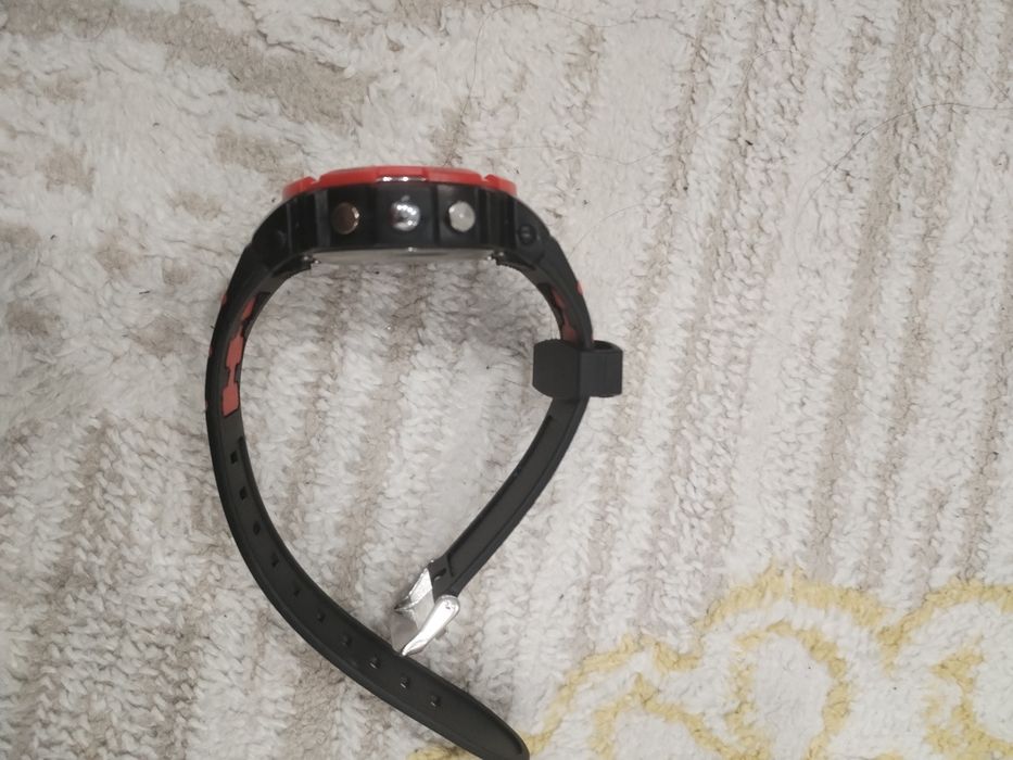 Продам наручные часы мужские