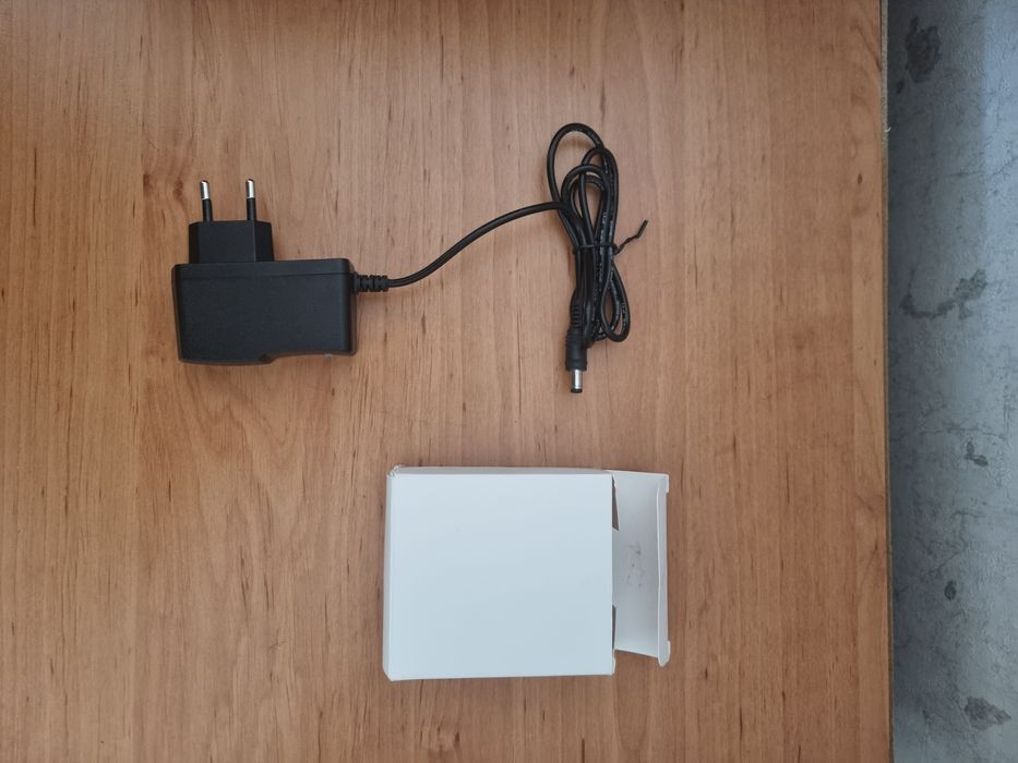 Лодка за захранка D18 със GPS 16точки