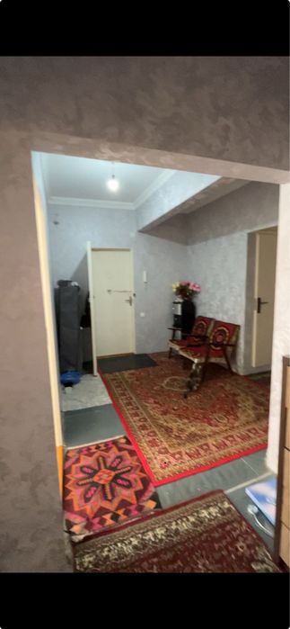 Sergeli 7 da, 9 qavatli dom 7-qavat 3 xonali. Môljan Prezident maktabi
