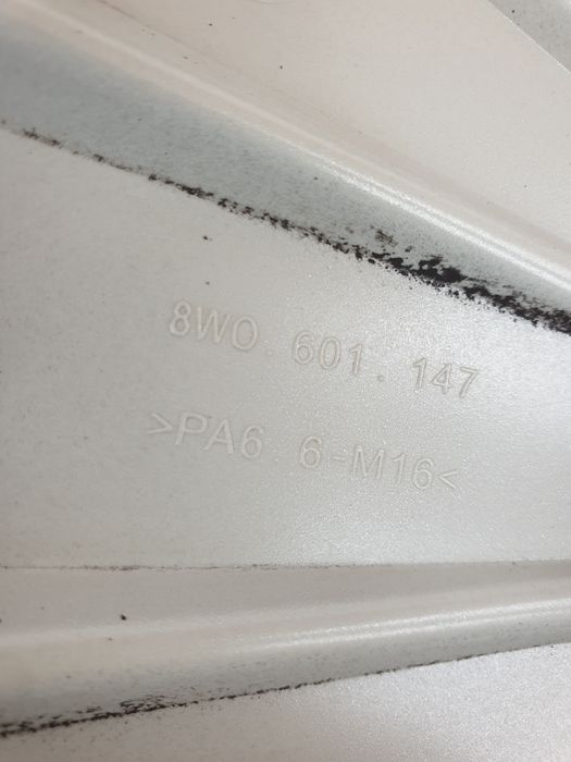 Оригинални тасове капаци за АУДИ AUDI 16 цола