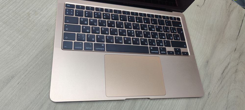 MacBook air 2020 a2179