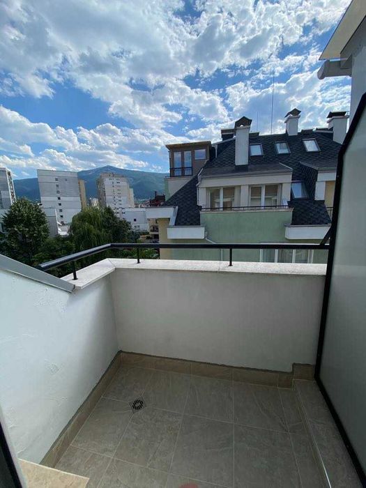 Дава се под наем Тристаен апартамент в София, 7-ми 11-ти километър - 78 кв.м за 850 € - Снимка #2