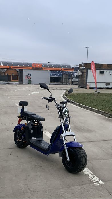 Vand scuter electric