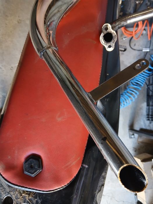 Vand toba "saxofon" bicicleta cu motor