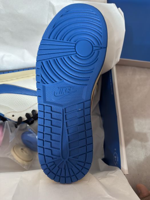 Nike Jordan 1  x Travis Scott x Fragment